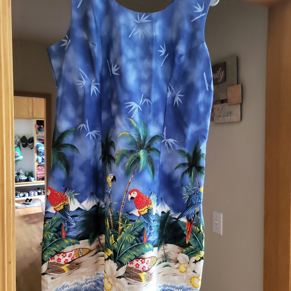 Tropical Blue Sleeveless Dress with Parrot Print
